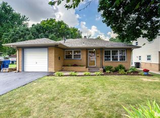 1713 35th St, Moline, IL 61265