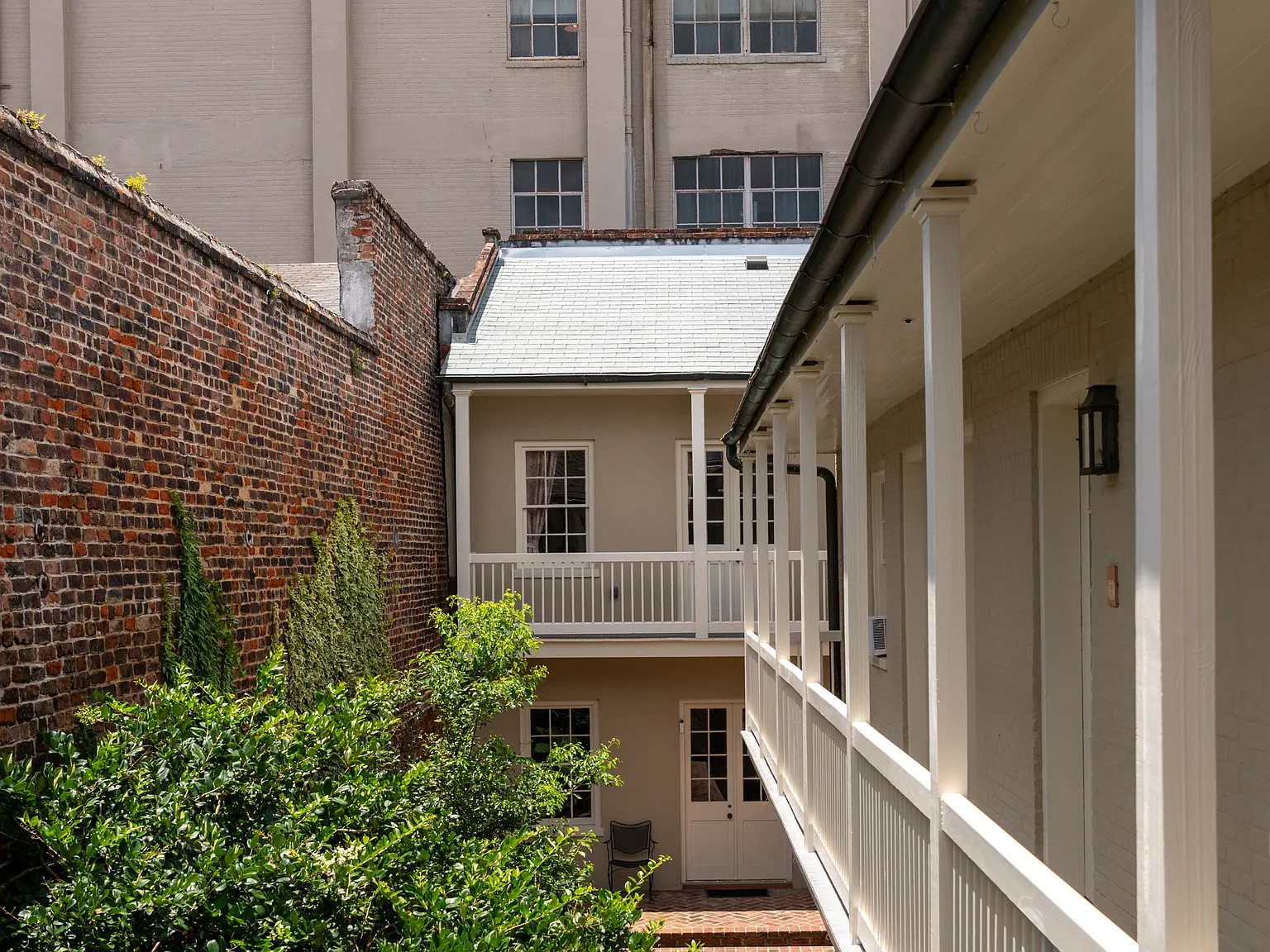 1 bed, 600 sqft, $2,200 — Photo 4