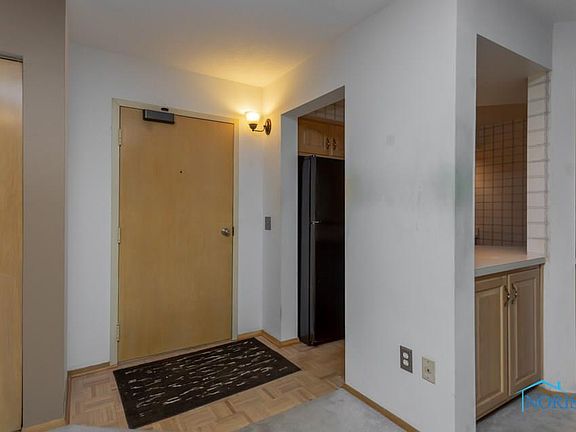 5th image of 3407 Oak Alley Ct APT 307