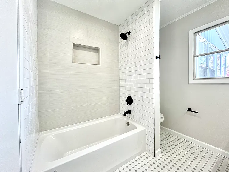 1727 Triangle Cir — Photo 16