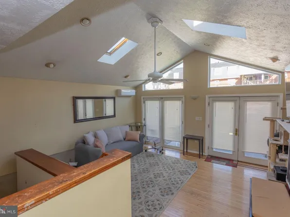 5631 Utrecht Rd, Baltimore, MD 21206