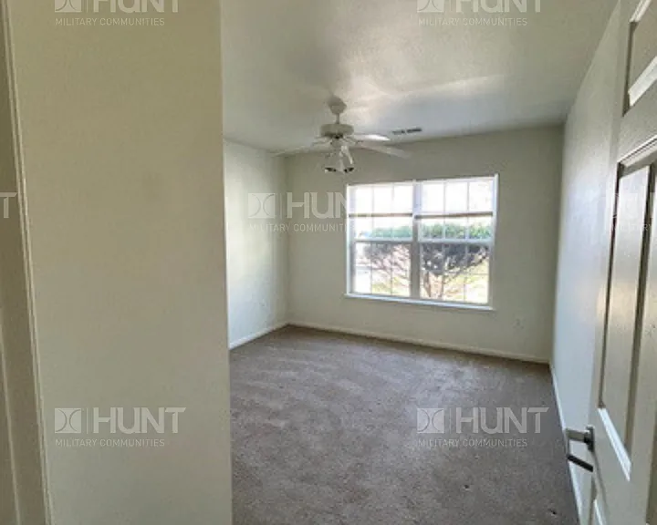 4013 Buttonwood Ct — Photo 9
