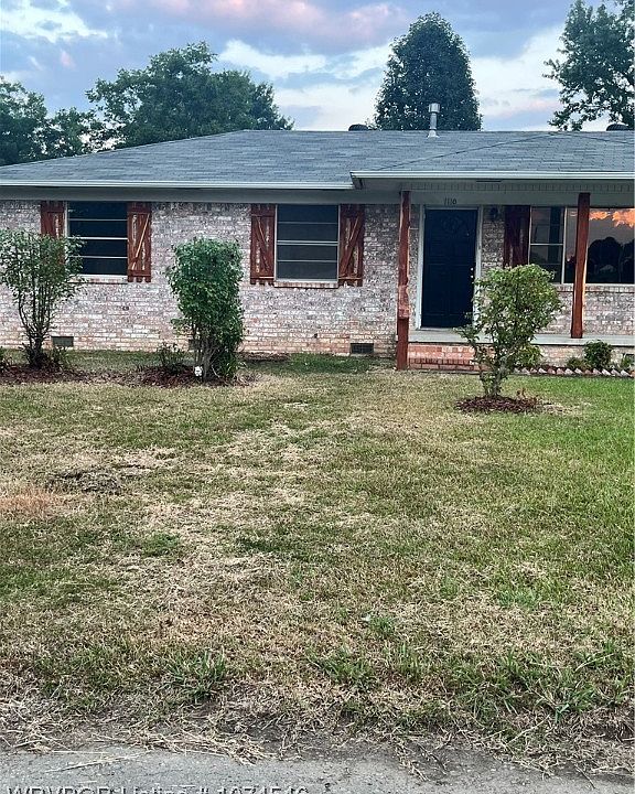 1st image of 1110 Eastwood Dr