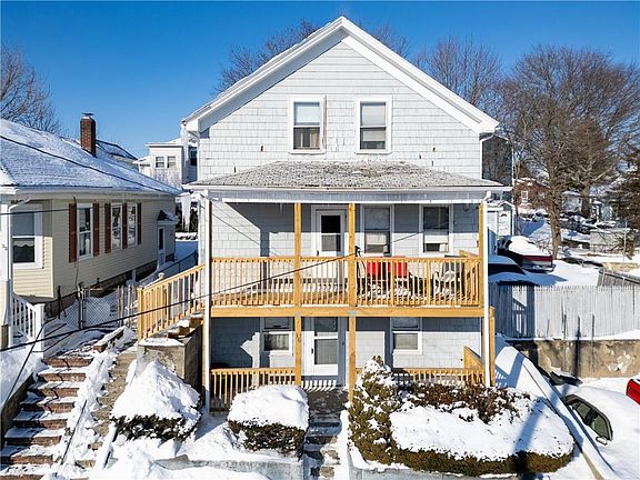 2nd image of 36 Hereford St