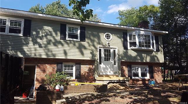 1st image of 160 Chandler Ln