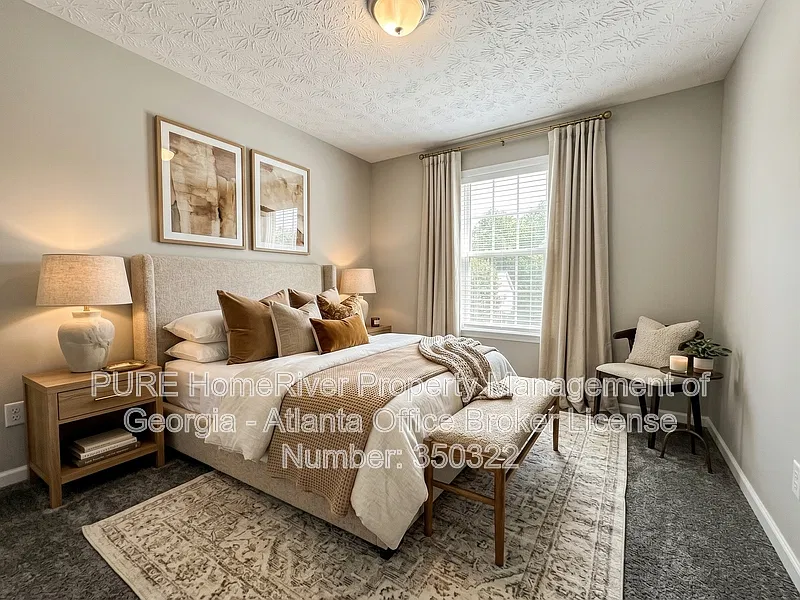 3 bed, 2.0 bath, 1146 sqft, $1,875 — Photo 3