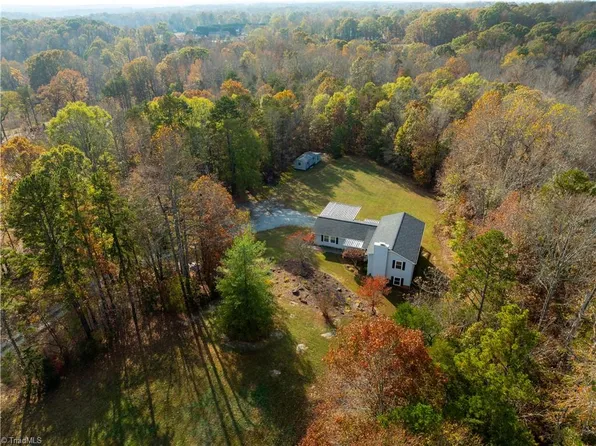 1249 Ruff Leonard Rd, Lexington, NC 27295