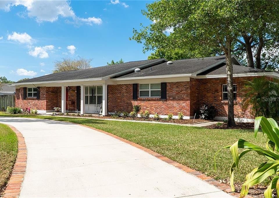 1st image of 10425 Orange Grove Dr
