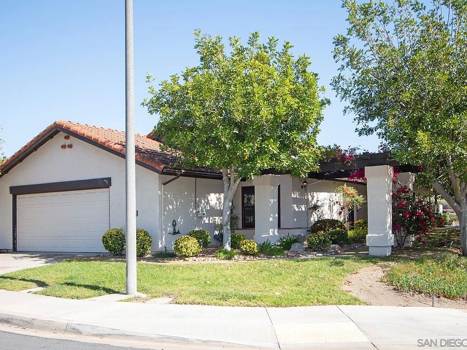 1st image of 12815 Camino Ramillette