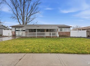 902 Harmon Way, Middleton, ID 83644