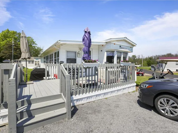 5 Driftwood Lane, South Hero, VT 05486