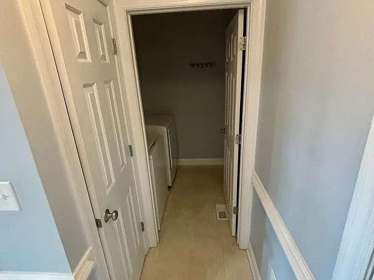 2037 Cherrytree Ln — Photo 14