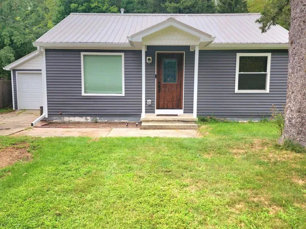 6601 Bunker Rd, Lakeport, MI 48059