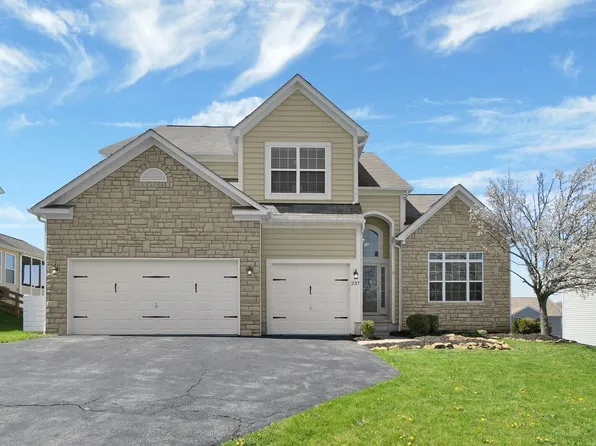 237 Park Ridge Ln, Newark, OH 43055