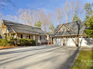 111 Lake Rd, Stanley, NC 28164