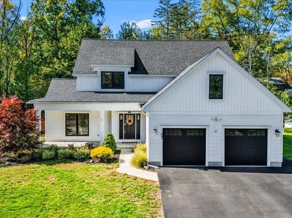 691 St Marks Lane, Niskayuna, NY 12309
