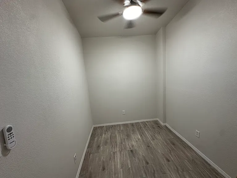 1313 Myrtle Ave #C — Photo 4