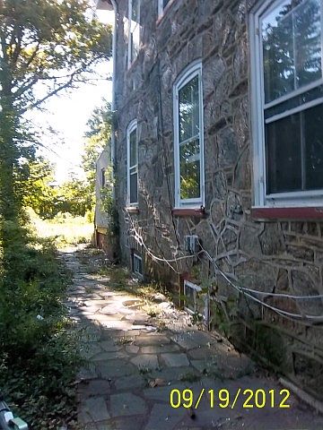 2nd image of 316 W Seymour St