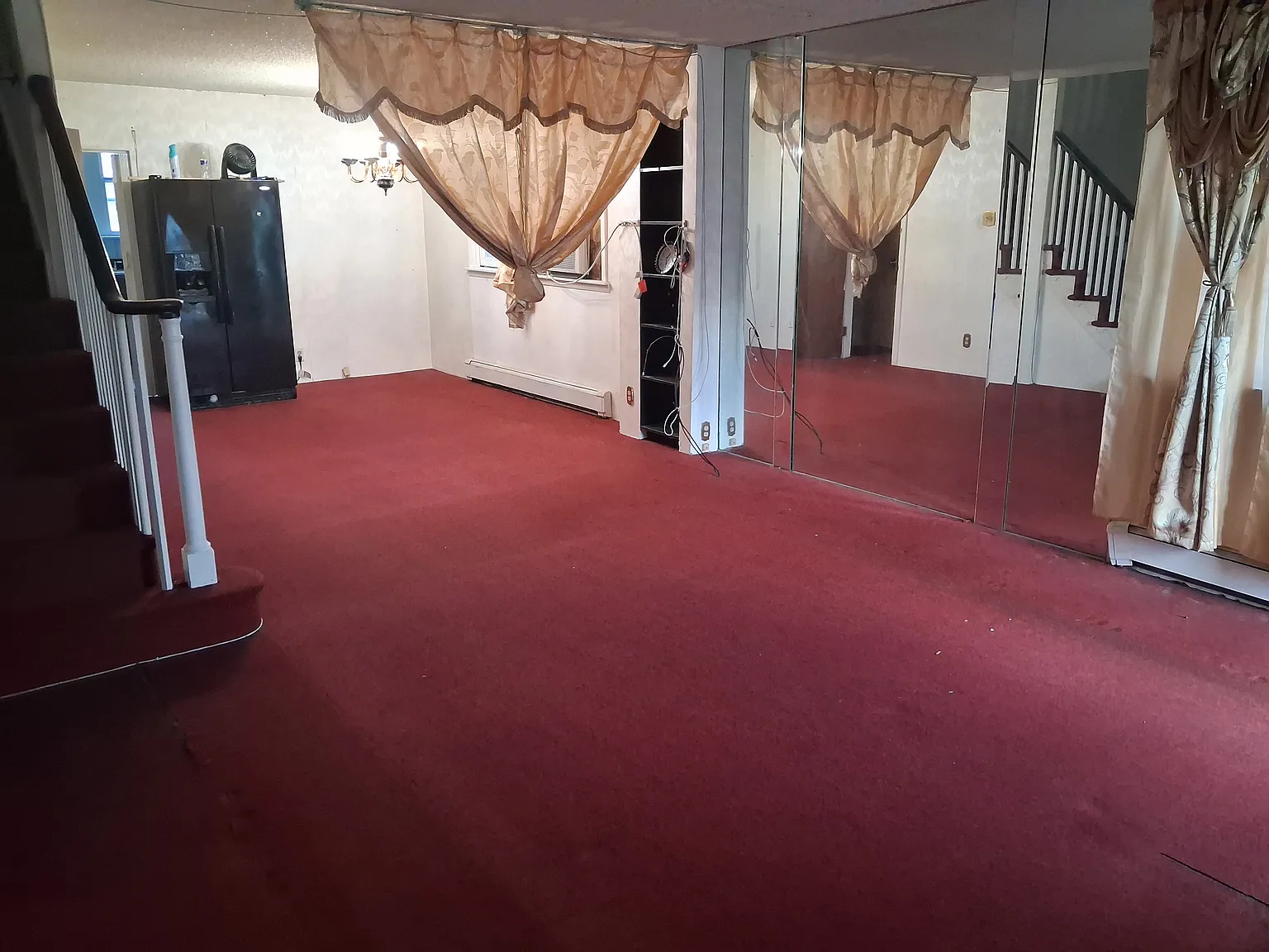 4 bed, 2.5 bath, 1850 sqft, $2,400 — Photo 3