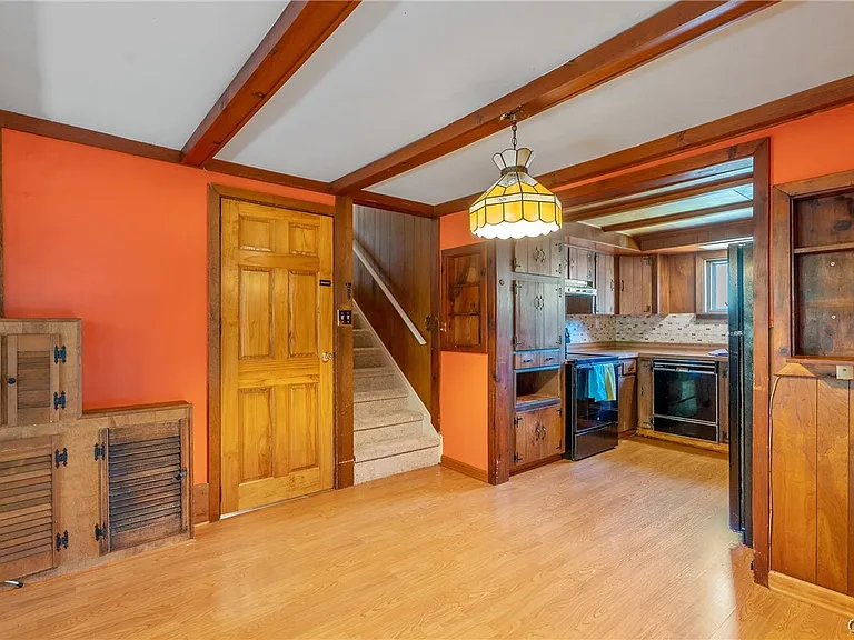 6555 Woodchuck Hill Rd — Photo 18