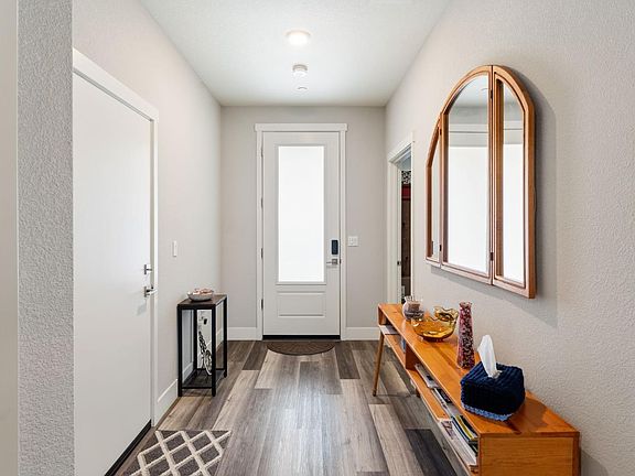 4th image of 2051 Espana Ln