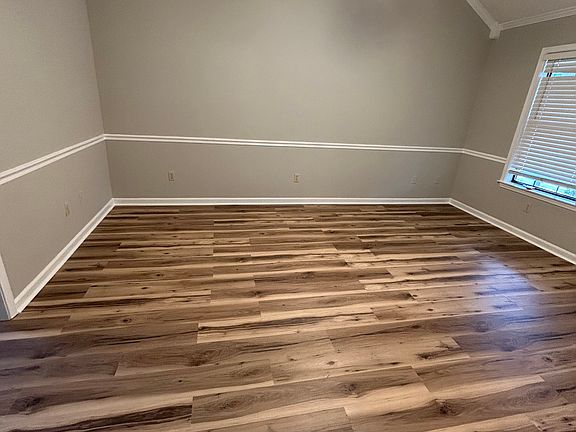 5th image of 7114 Goodman Ridge Dr