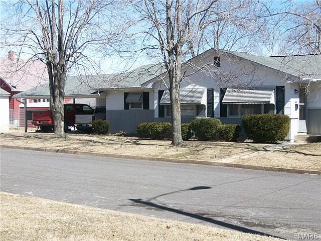 2nd image of 112/114 Delmar Ave