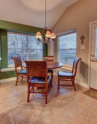 5th image of 160 Pompey Springs Ct