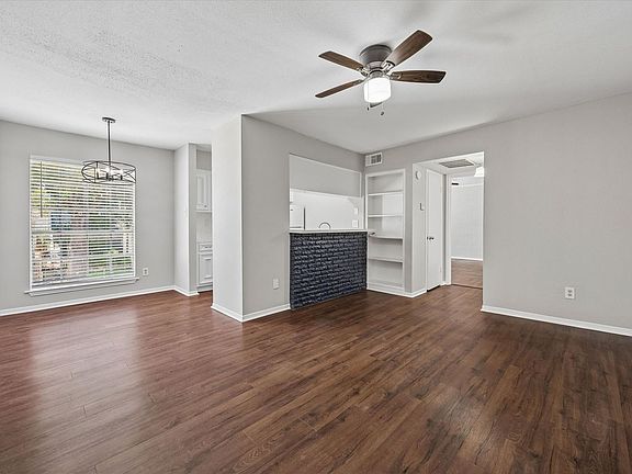 2nd image of 201 Emerson St APT 15