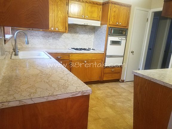 3rd image of 9291 Savanna Dr