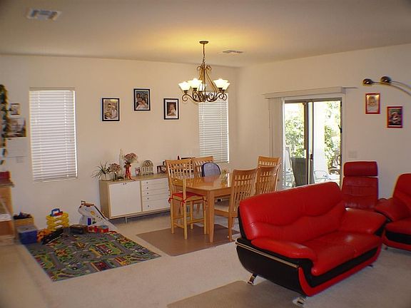 2nd image of 3513 S 81st Dr