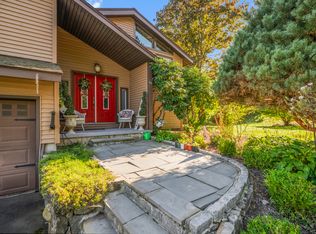 53 Burr Rd, Bloomfield, CT 06002