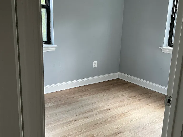 1215 Alabama Ave SE #304 — Photo 5