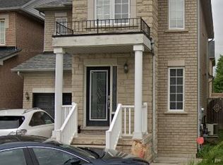 11 Penbridge Cir, Brampton, ON L7A2P8