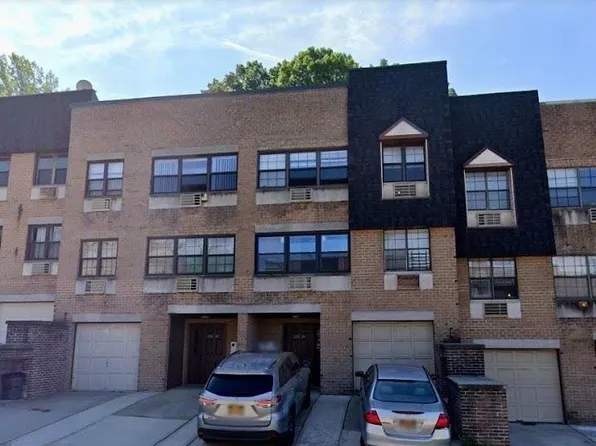 240-30 70th Avenue #13C, Little Neck, NY 11362