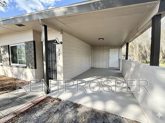 2nd image of 221 Concord Dr