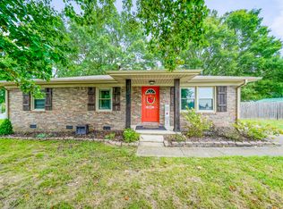 72 Childress Rd, Fayetteville, TN 37334