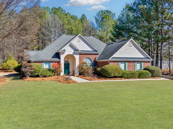 305 Surrey Park Dr, Fayetteville, GA 30215