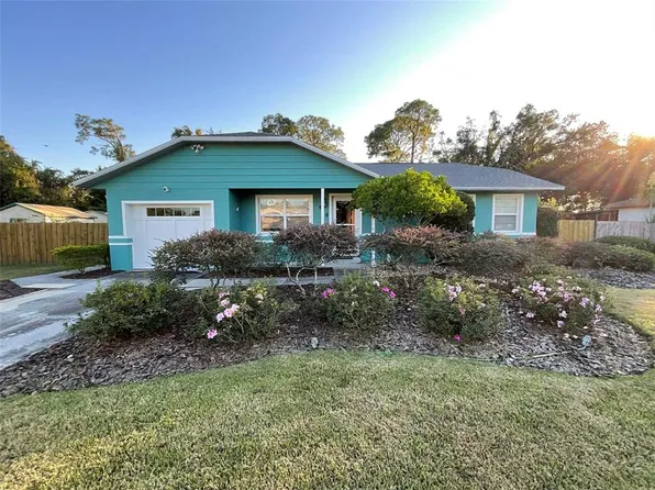 616 Kings Ln SW, Winter Haven, FL 33880