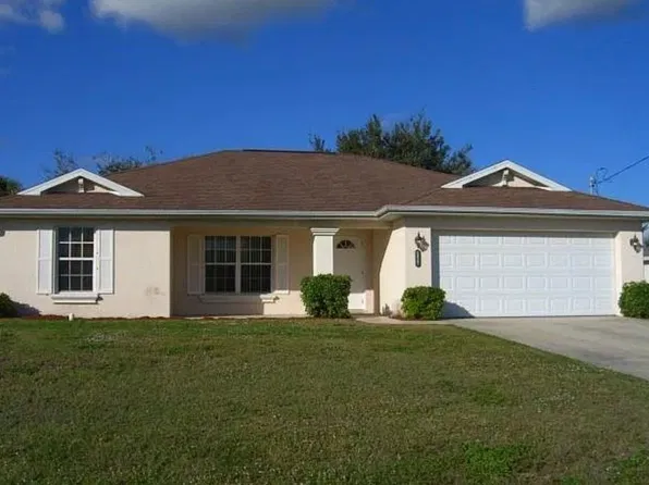 1517 NE 35th Ter, Cape Coral, FL 33909