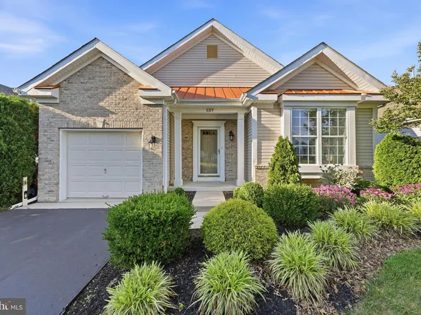 137 Paisley Pl, Hainesport, NJ 08036