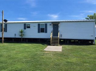 187 Wildwood Dr, Buras, LA 70041
