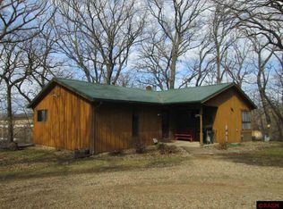 69404 420th St, Saint James, MN 56081