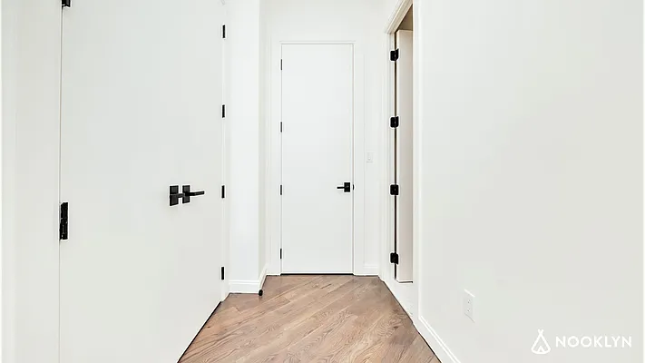 Rented by Nooklyn NYC LLC | media 25