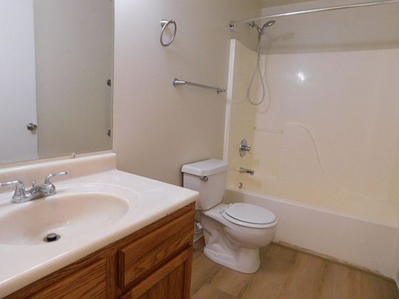 5th image of 4352 10th Ct SE #4358