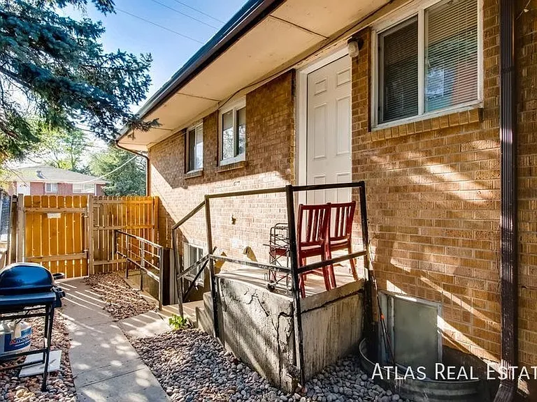 1715 Chester St #4 — Photo 5