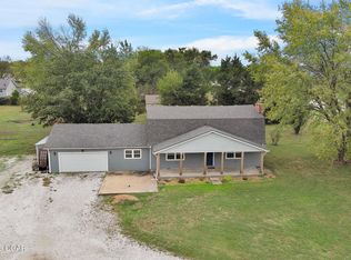 1403 N Central City Rd, Joplin, MO 64801