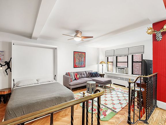 5th image of 336 W End Ave APT 6F
