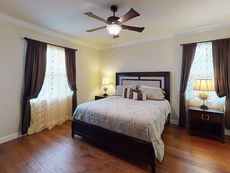 11647 Anhinga Ave — Photo 8