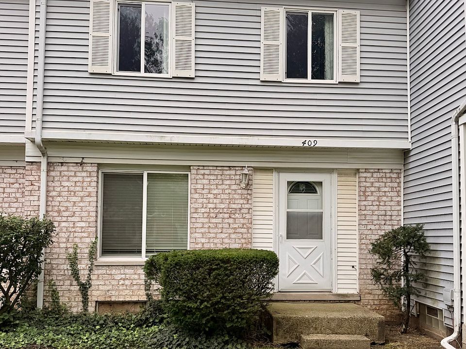 1st image of 409 Providence Ct